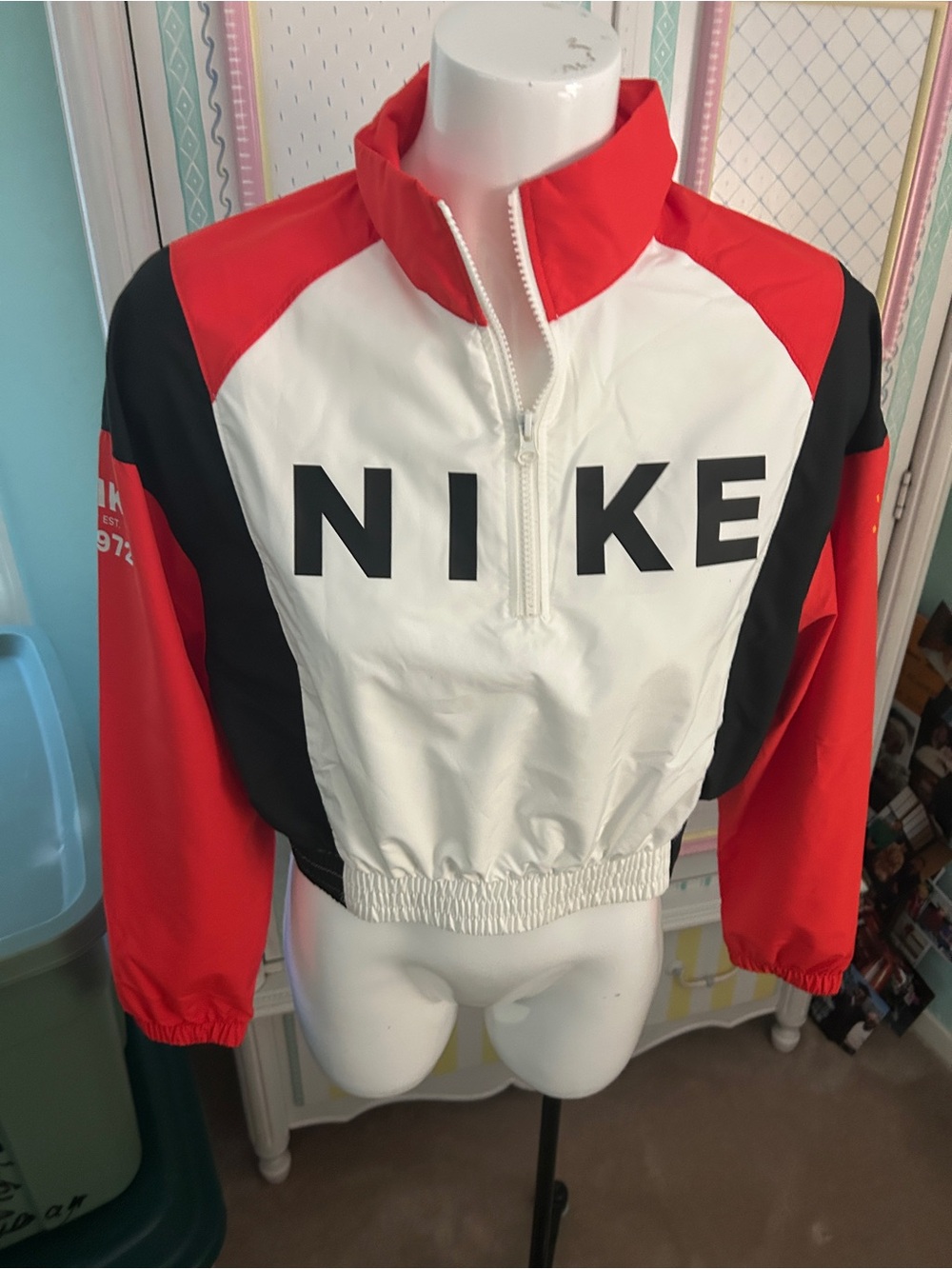 Nike Red White and Black Half-Zip Cropped Windbreaker